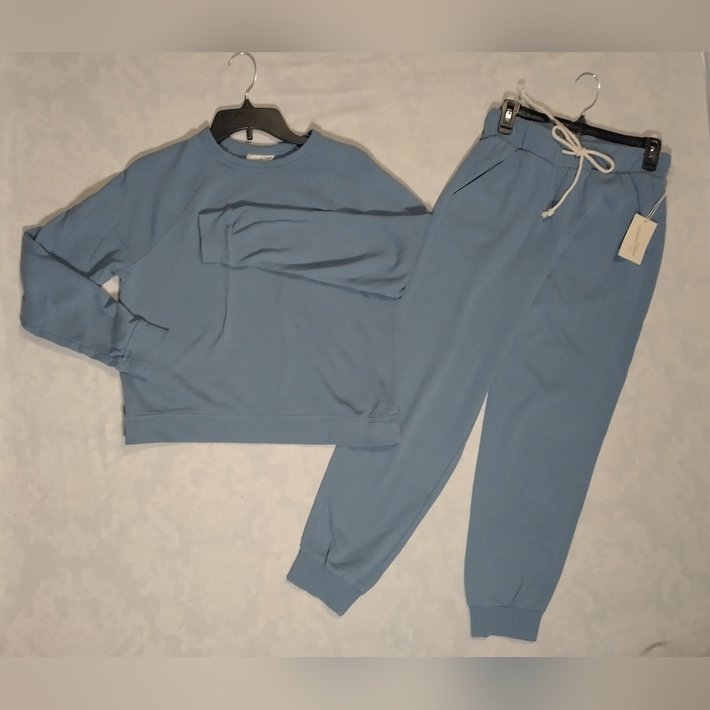 NWT Universal Thread Juniors Light Blue 2pc Jogger set XS - Picture 2 of 16